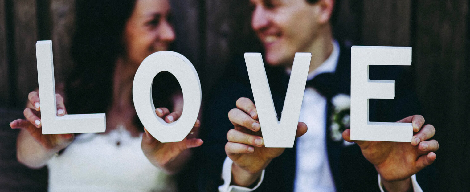 Love Buchstaben Brautpaar Hochzeit